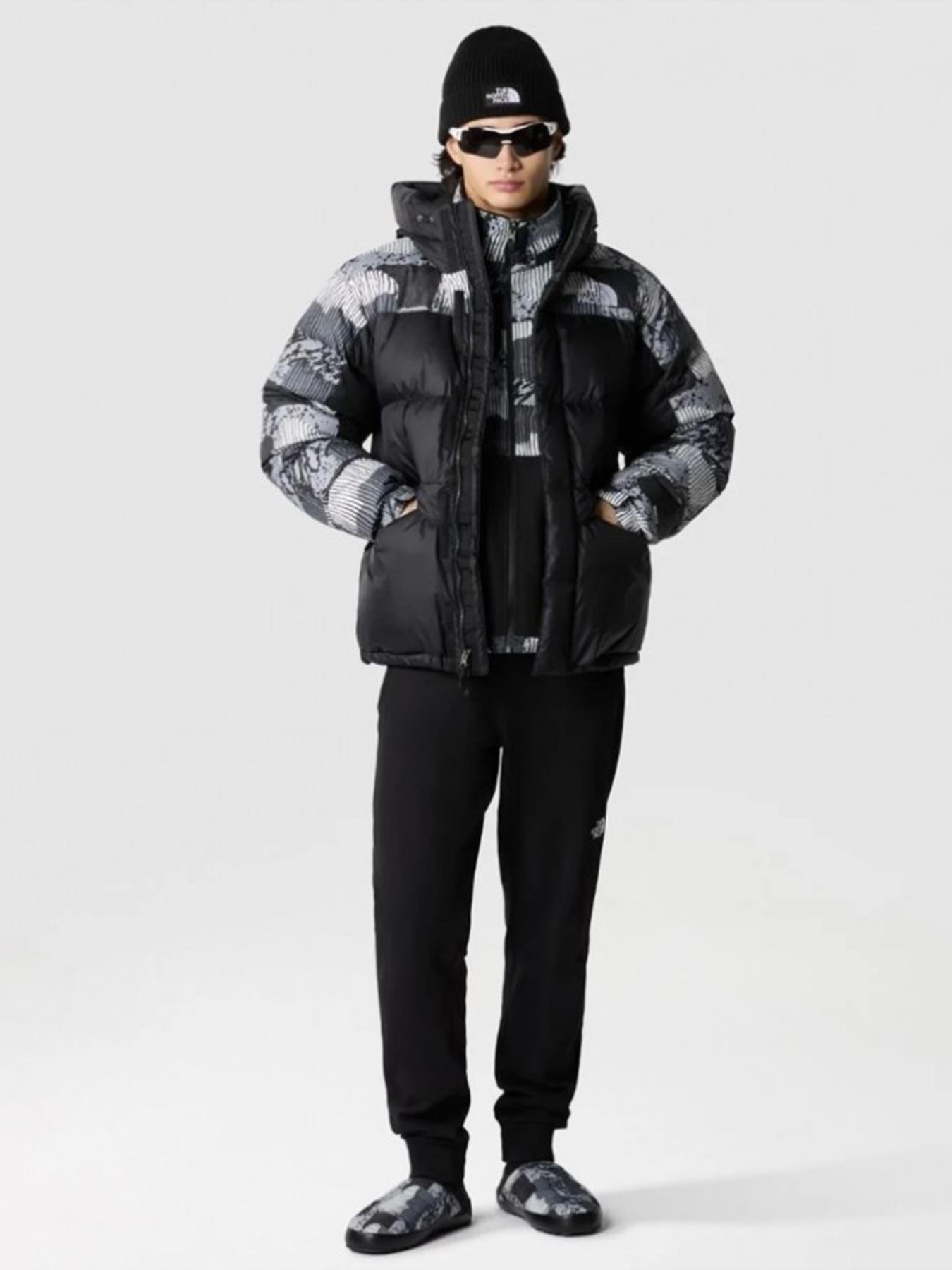 Куртки и дубленки The North Face Himalayan модель NF0A4QYXOVT1 Фото