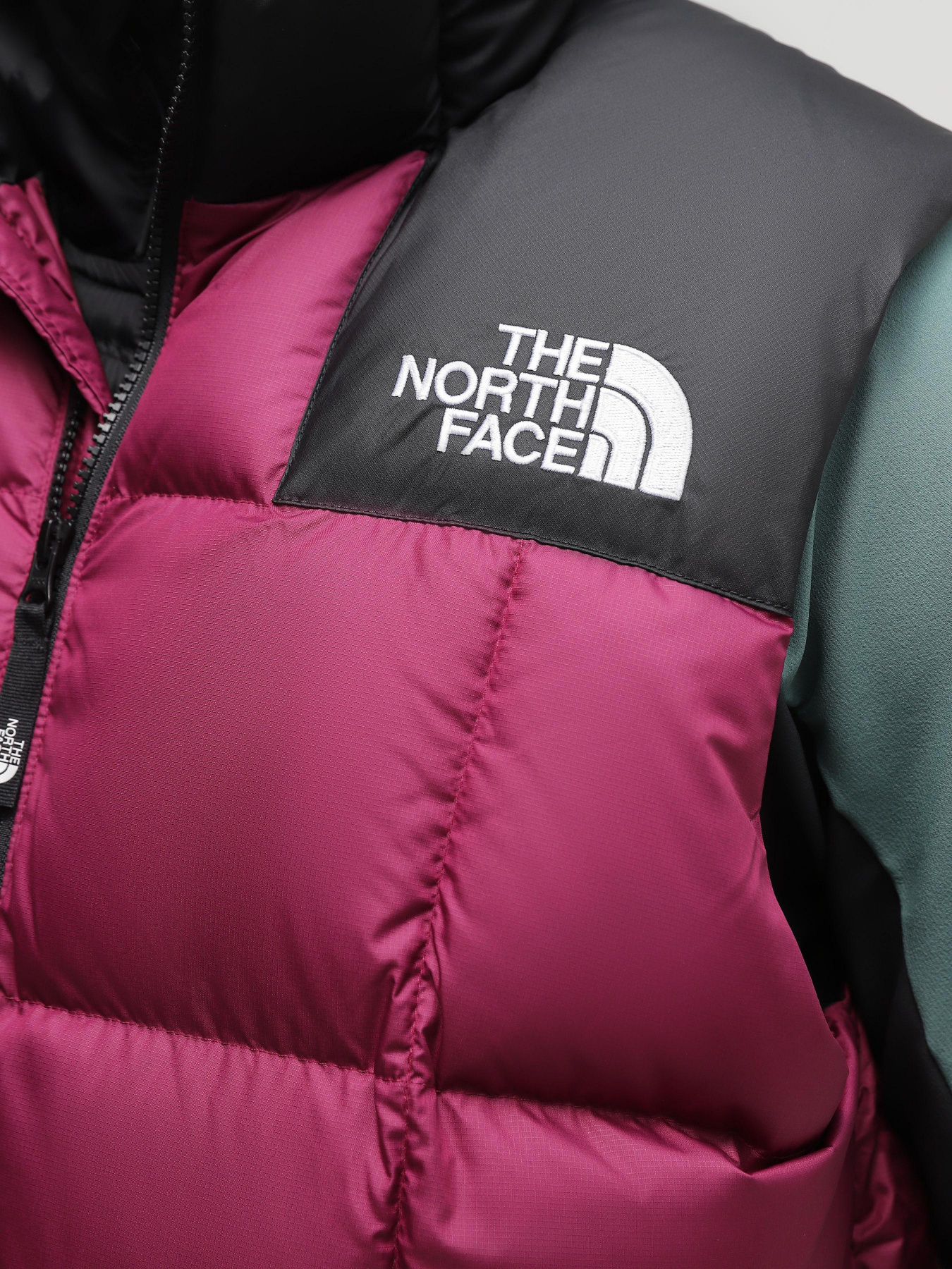 Куртки та дублянки The North Face Lhotse модель NF0A853DKK91 Фото