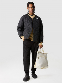 Куртки та дублянки The North Face AMPATO QUILTED модель NF0A852AJK31 Фото