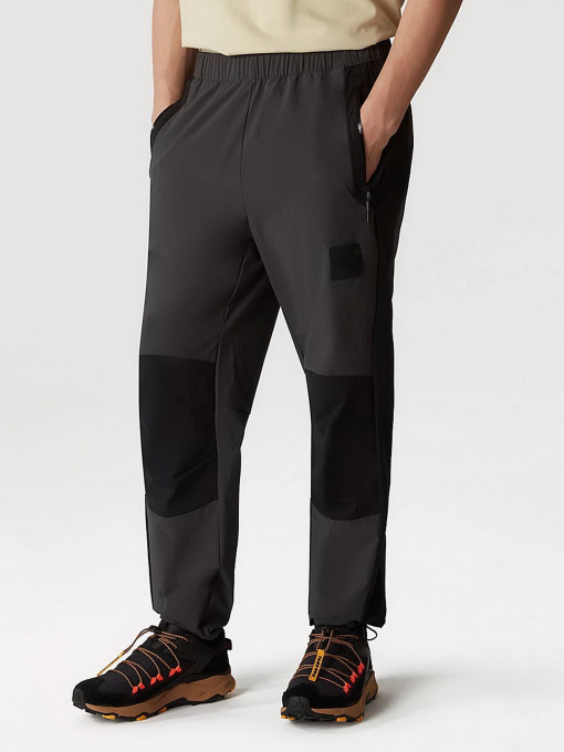 Брюки The North Face Shell модель NF0A852TMN81 Фото