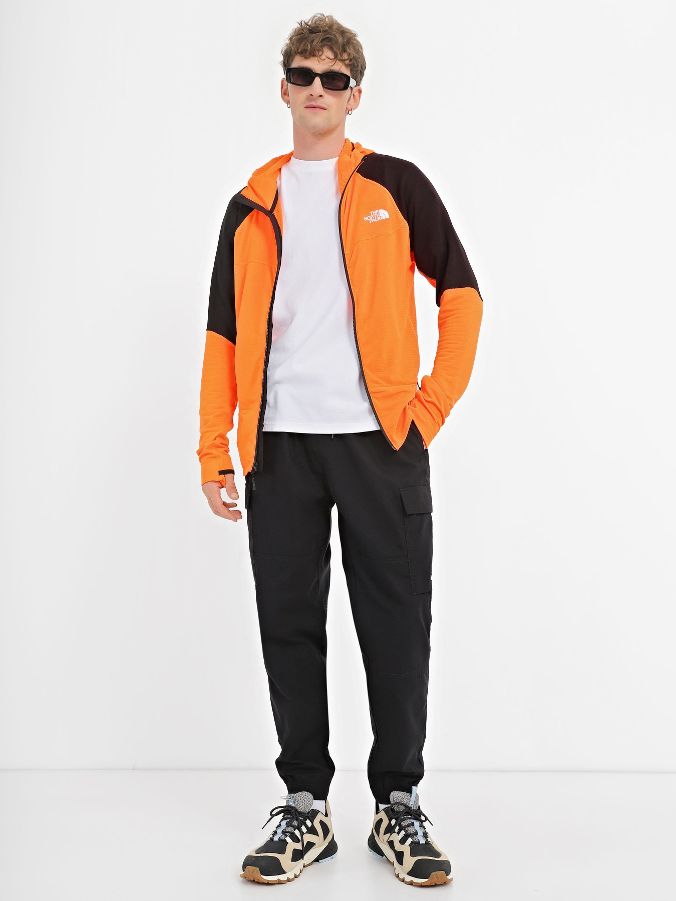 Куртки та дублянки The North Face Bolt Polartec модель NF0A825EDMA1 Фото