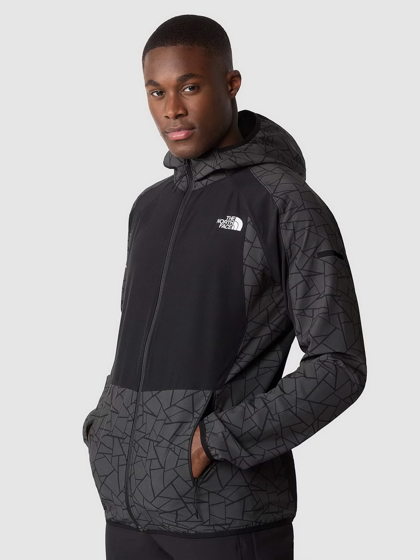 Худі та світшоти The North Face Mountain Athletics Lab модель NF0A857IO7G1 Фото