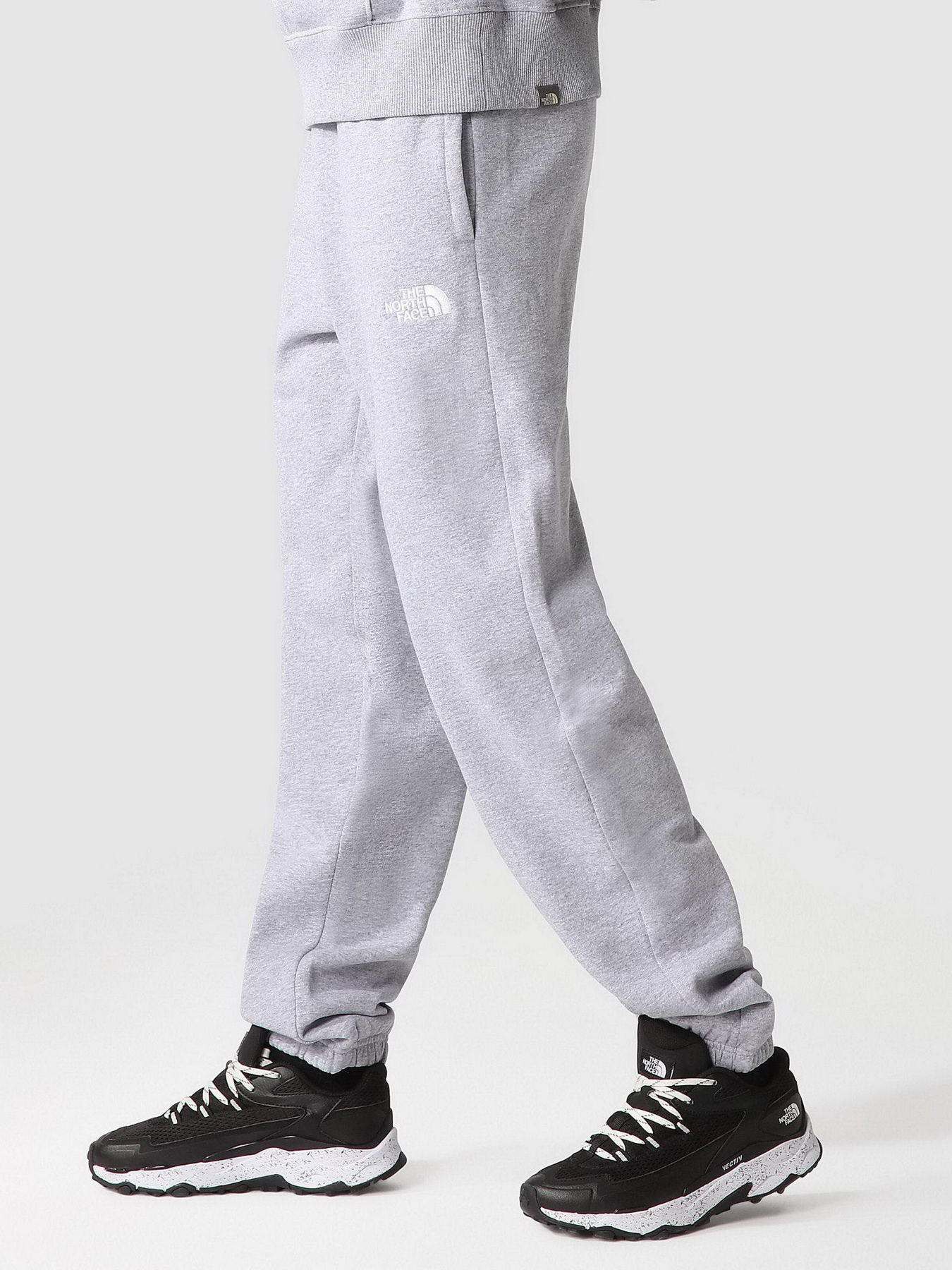 Штани The North Face Essential Sweat модель NF0A7ZJFDYX1 Штани The North Face Essential Sweat модель NF0A7ZJFDYX1 Фото