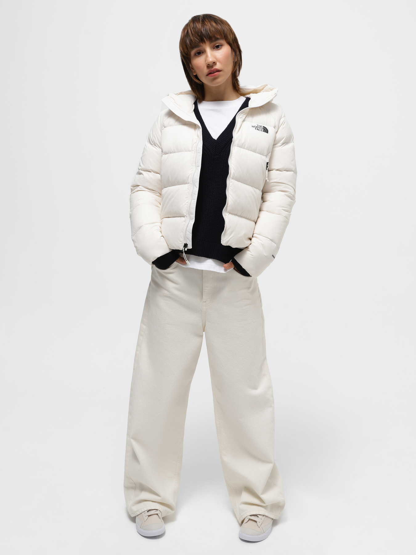 Куртки и дубленки The North Face Hyalite Down модель NF0A3Y4RN3N1 Фото