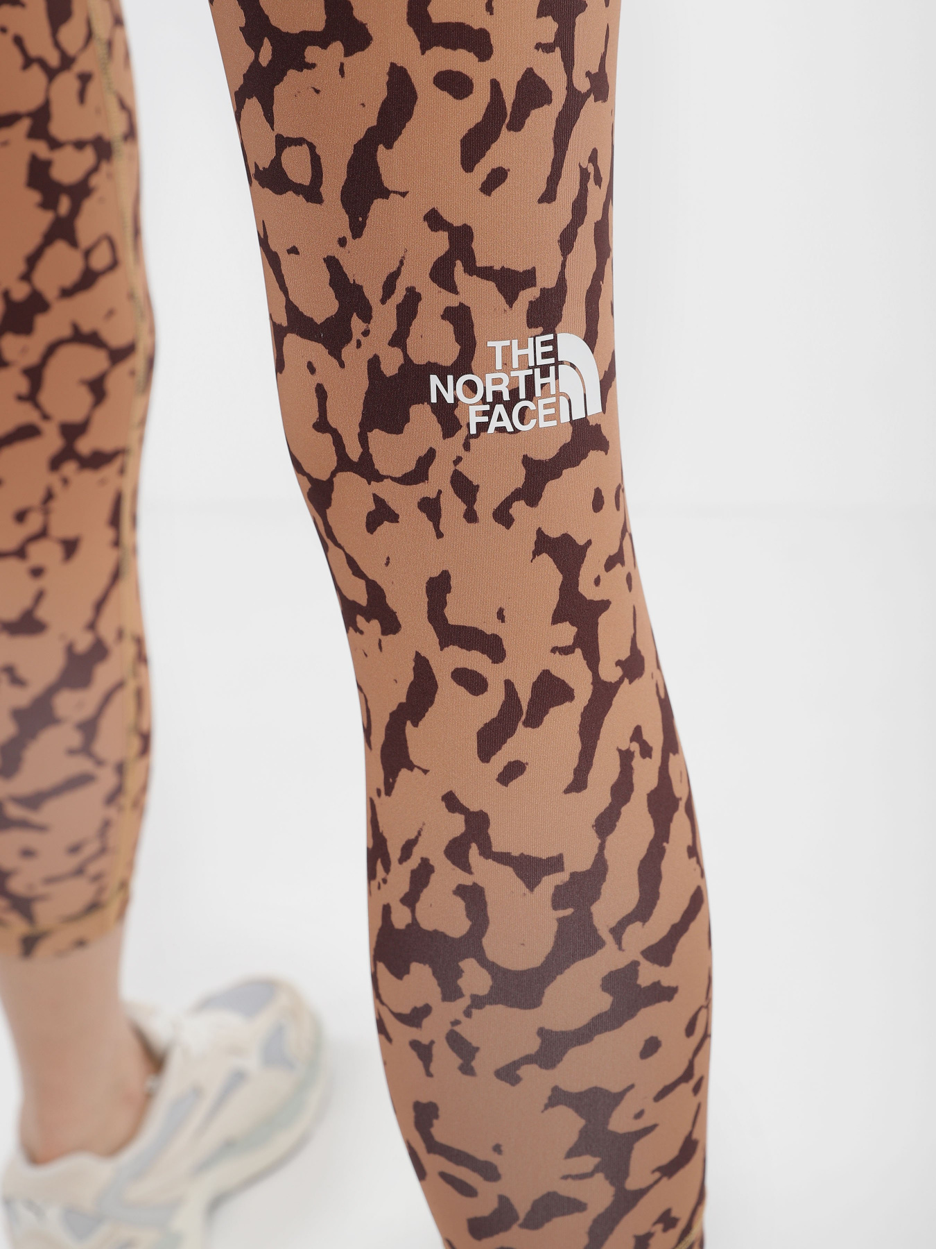 Штани The North Face модель NF0A858WOLW1 Штани The North Face модель NF0A858WOLW1 Фото