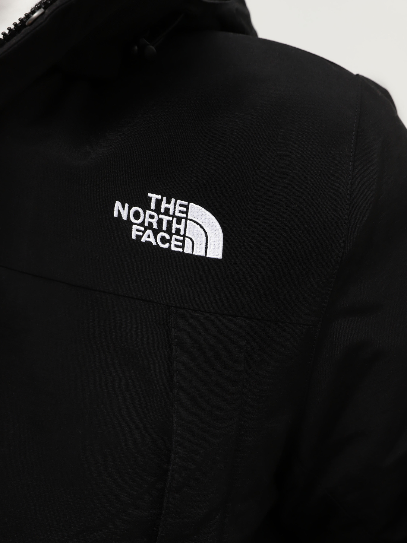 Куртки и дубленки The North Face Katavi модель NF0A7X26JK31 Фото