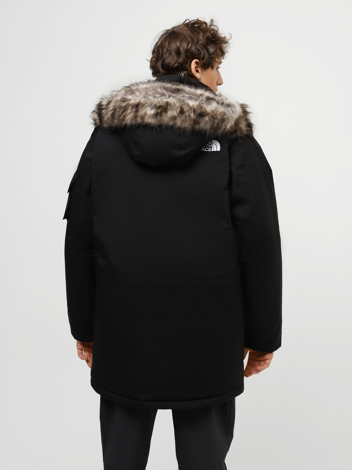 Куртки та дублянки The North Face Recycled Mcmurdo модель NF0A4M8GJK31 Фото