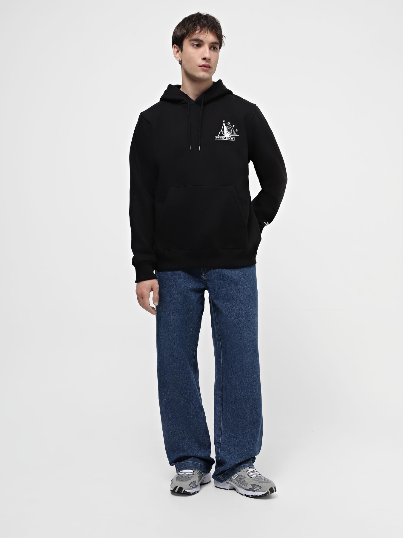 Худі та світшоти The North Face Heavyweight модель NF0A84GKUDI1 Худі та світшоти The North Face Heavyweight модель NF0A84GKUDI1 Фото