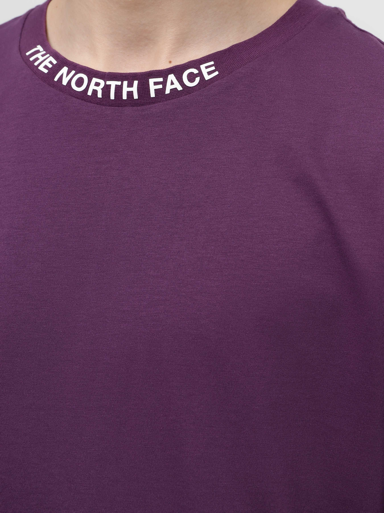 Футболки и поло The North Face M Zumu S/S Tee модель NF0A87DDV6V1 Футболки и поло The North Face M Zumu S/S Tee модель NF0A87DDV6V1 Фото