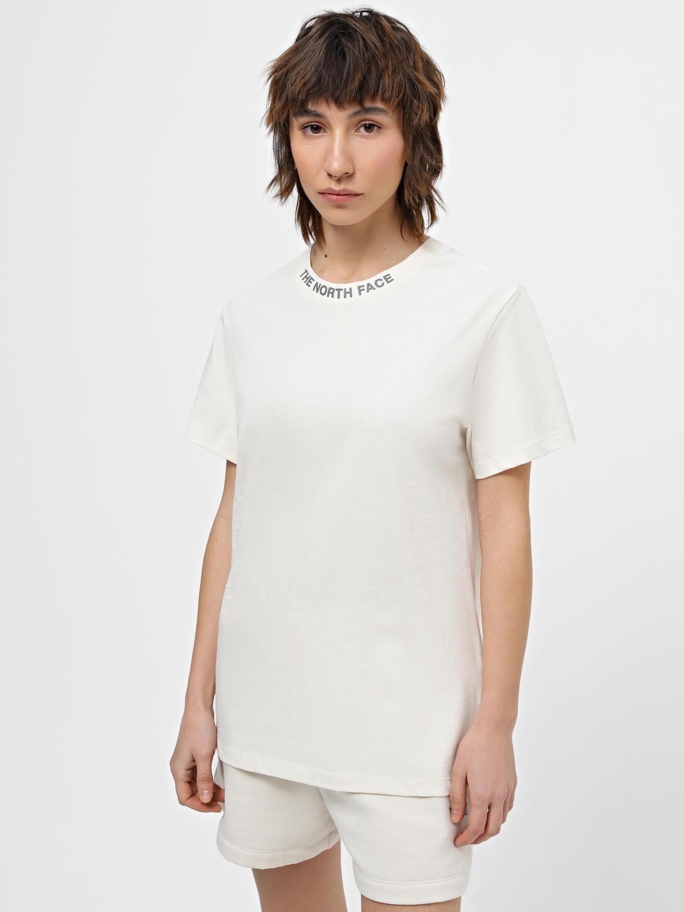 Футболки і поло The North Face W Zumu S/S Tee модель NF0A87DJQLI1 Футболки і поло The North Face W Zumu S/S Tee модель NF0A87DJQLI1 Фото