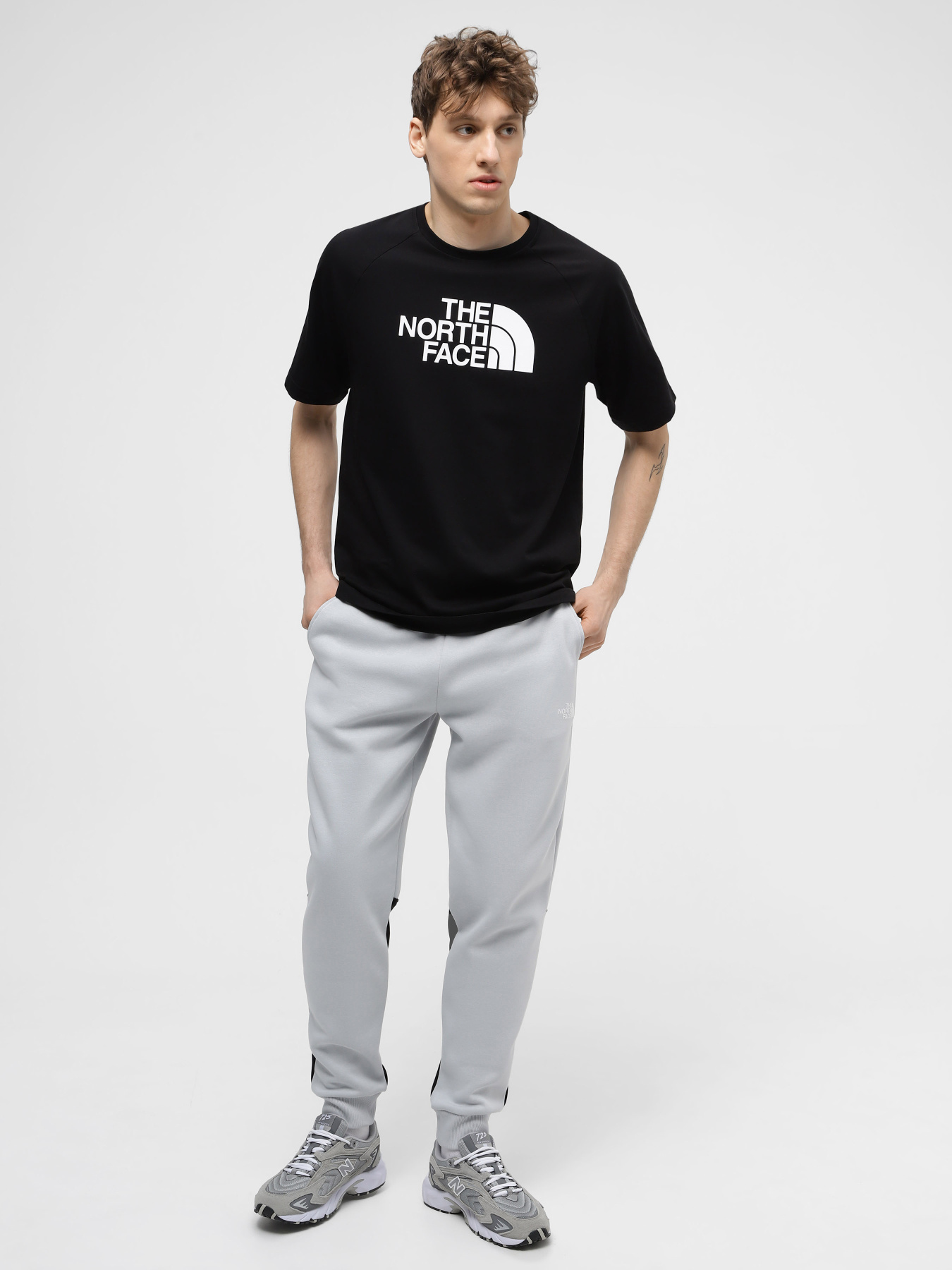 Штани The North Face M Icons Pant модель NF0A87DQA0M1 Штани The North Face M Icons Pant модель NF0A87DQA0M1 Фото