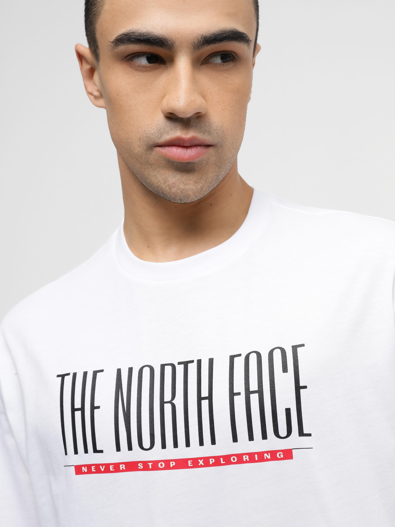Футболки і поло The North Face M Tnf Est 1966 S/S Tee модель NF0A87E7FN41 Футболки і поло The North Face M Tnf Est 1966 S/S Tee модель NF0A87E7FN41 Фото