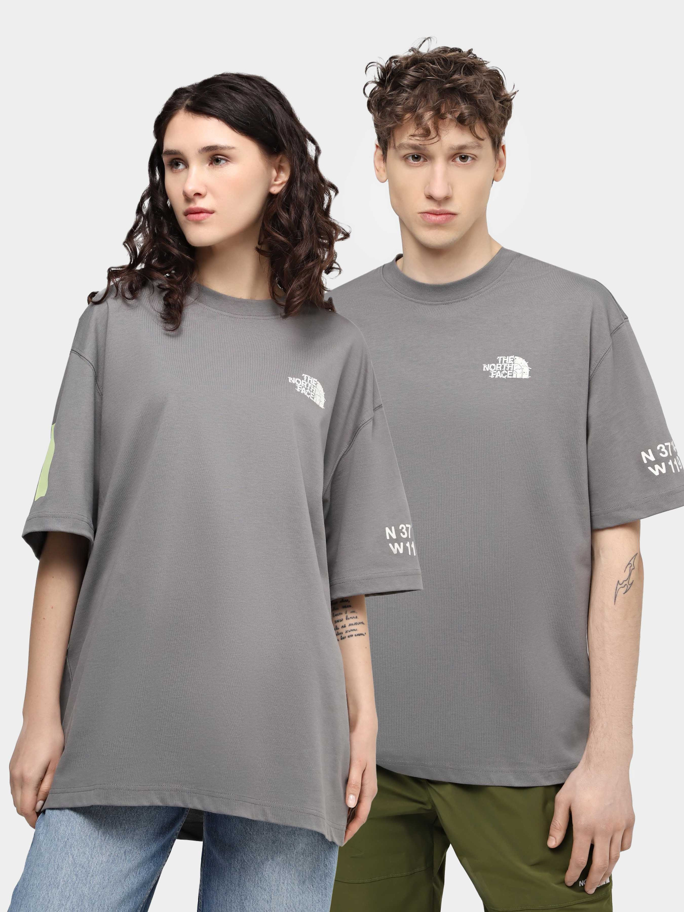 Футболки і поло The North Face U Nse Graphic S/S Tee модель NF0A87F60UZ1 Фото