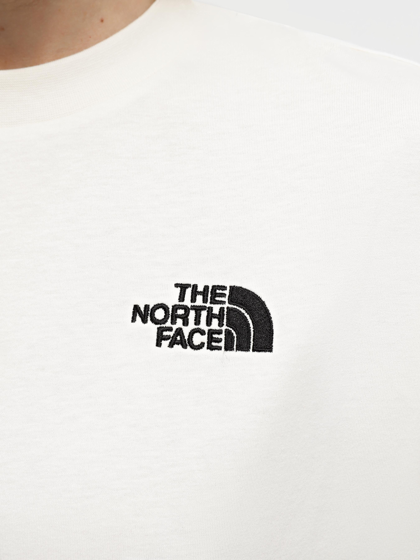 Футболки і поло The North Face W S/S Oversize Simple Dome Tee модель NF0A87NQQLI1 Фото