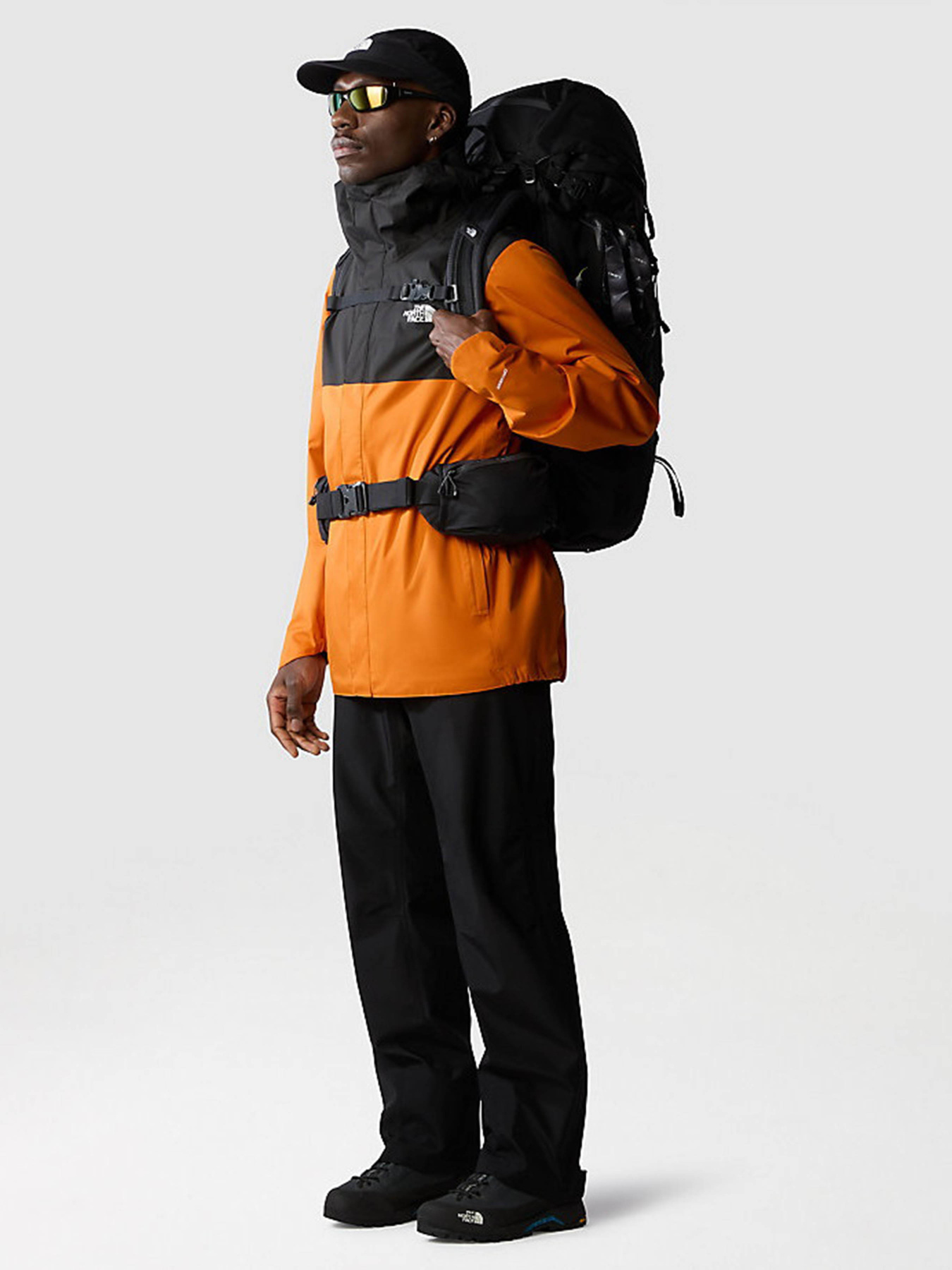 Куртки та дублянки The North Face M Quest Zip-In Jacket – Eu модель NF0A3YFMRMI1 Фото