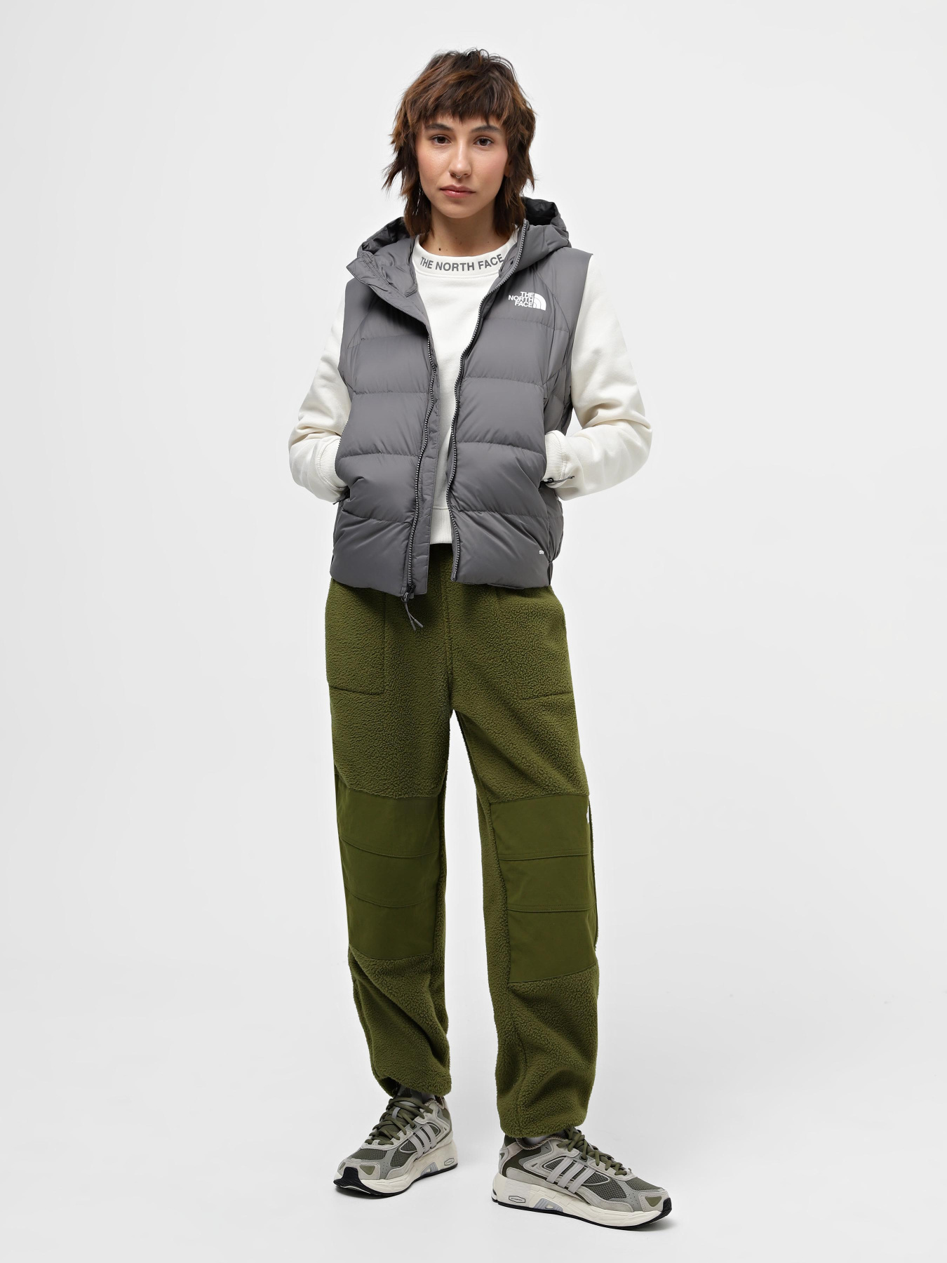 Куртки та дублянки The North Face Hyalite Down модель NF0A7SXE0UZ1 Фото