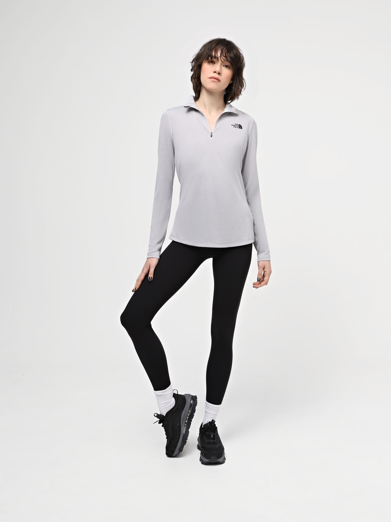 Худи и свитшоты The North Face W Flex 1/4 Zip - Eu модель NF0A7ZB6DYX1 Фото
