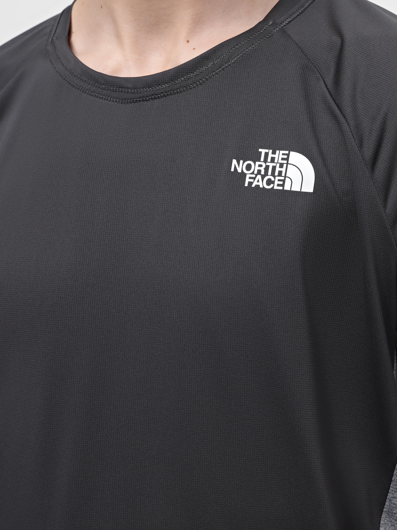 Футболки і поло The North Face Bolt Tech Tee модель NF0A825GMN81 Фото