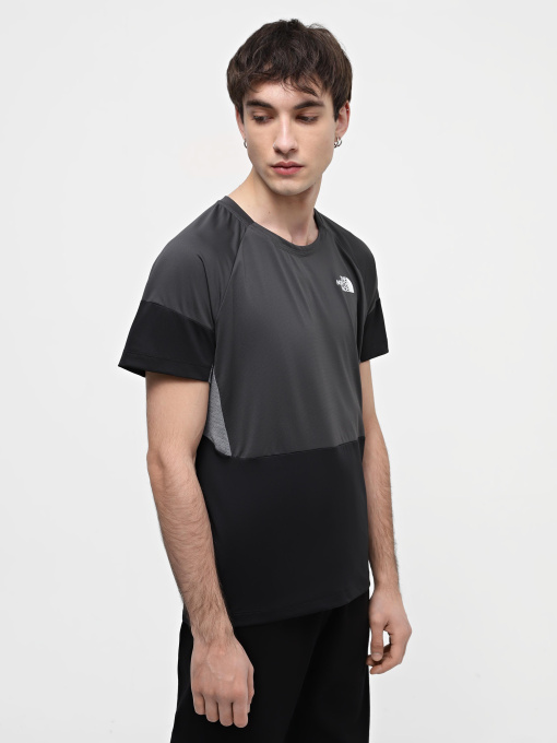 Футболки и поло The North Face Bolt Tech Tee модель NF0A825GMN81 Фото