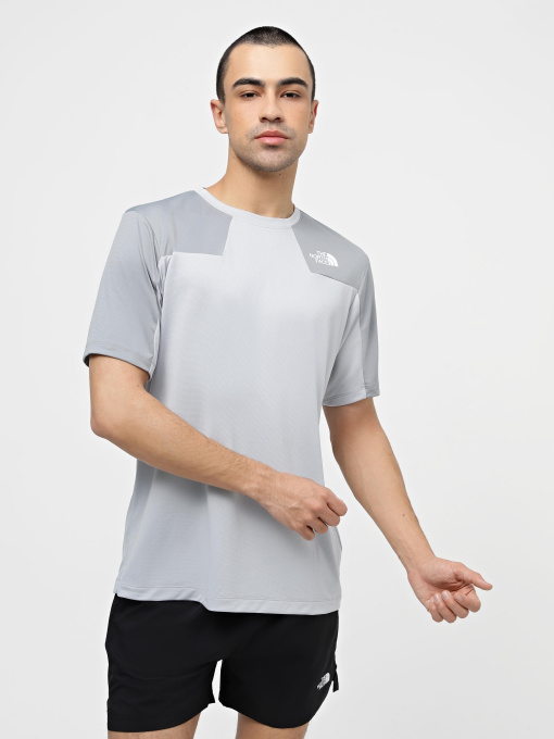 Футболки і поло The North Face M Ma S/S Tee модель NF0A87JJJ4U1 Фото