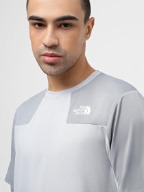 Футболки і поло The North Face M Ma S/S Tee модель NF0A87JJJ4U1 Фото