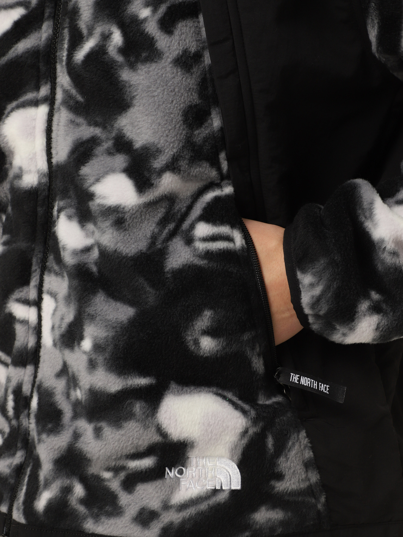 Худі та світшоти The North Face Polar Sun Fleece модель NF0A88XP5OO1 Фото