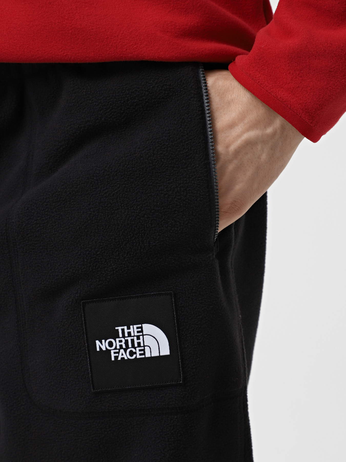 Брюки The North Face x Yinka Ilori модель NF0A89GGJK31 Фото