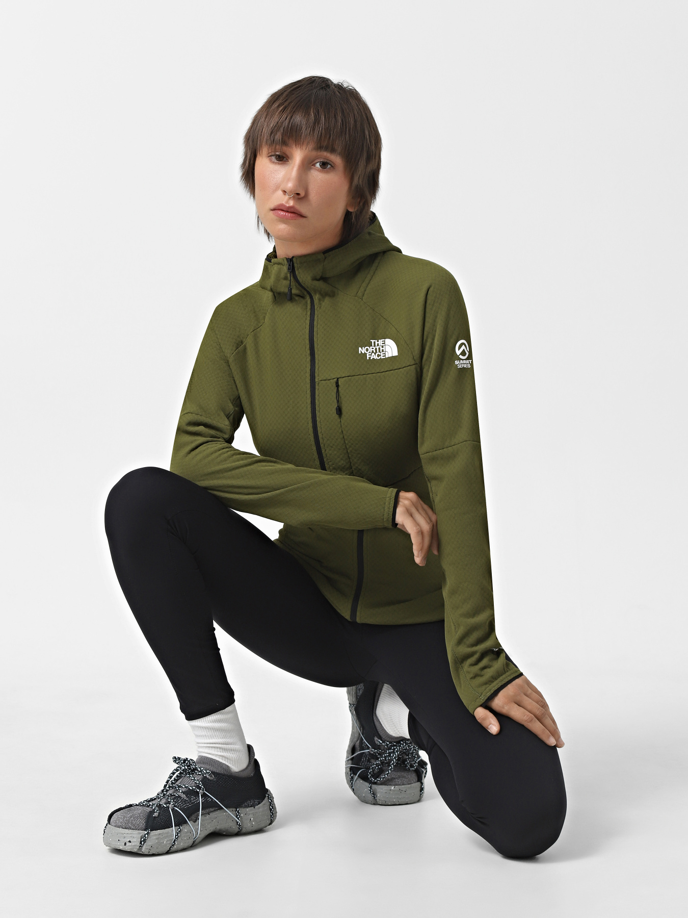 Худі та світшоти The North Face Summit Futurefleece модель NF0A5J8TPIB1 Фото