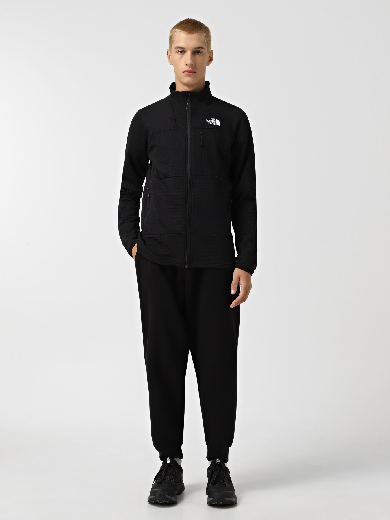 Худі та світшоти The North Face Stormgap Powergrid модель NF0A87J84H01 Худі та світшоти The North Face Stormgap Powergrid модель NF0A87J84H01 Фото