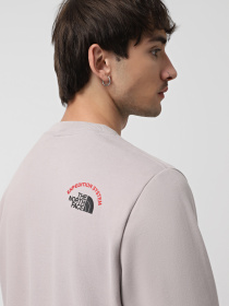Худи и свитшоты The North Face Crew Expedition System Graphic модель NF0A89DD1OA1 Фото