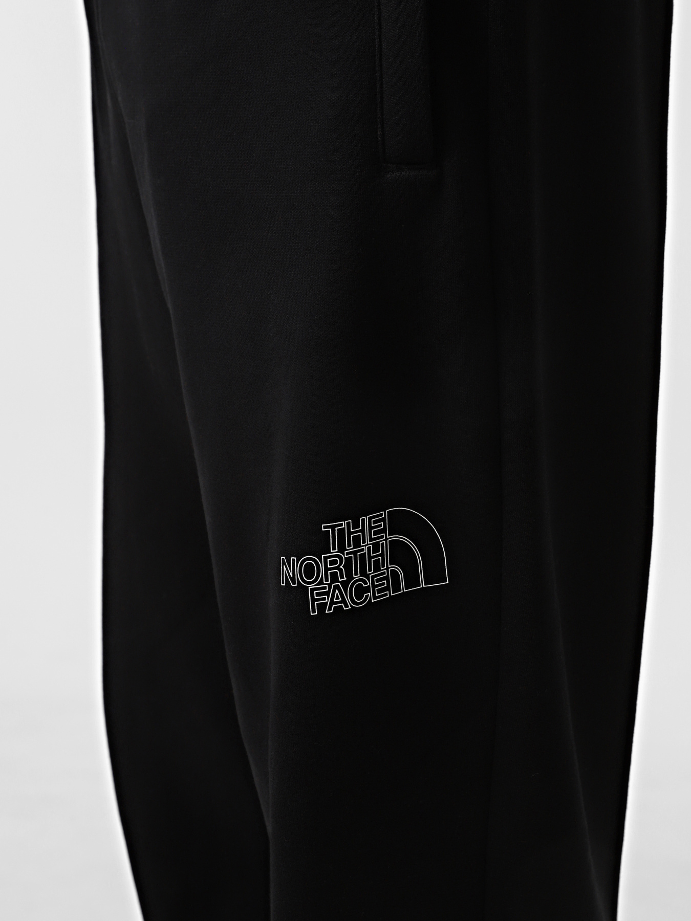 Брюки The North Face Drew Peak модель NF0A8A6BJK31 Брюки The North Face Drew Peak модель NF0A8A6BJK31 Фото