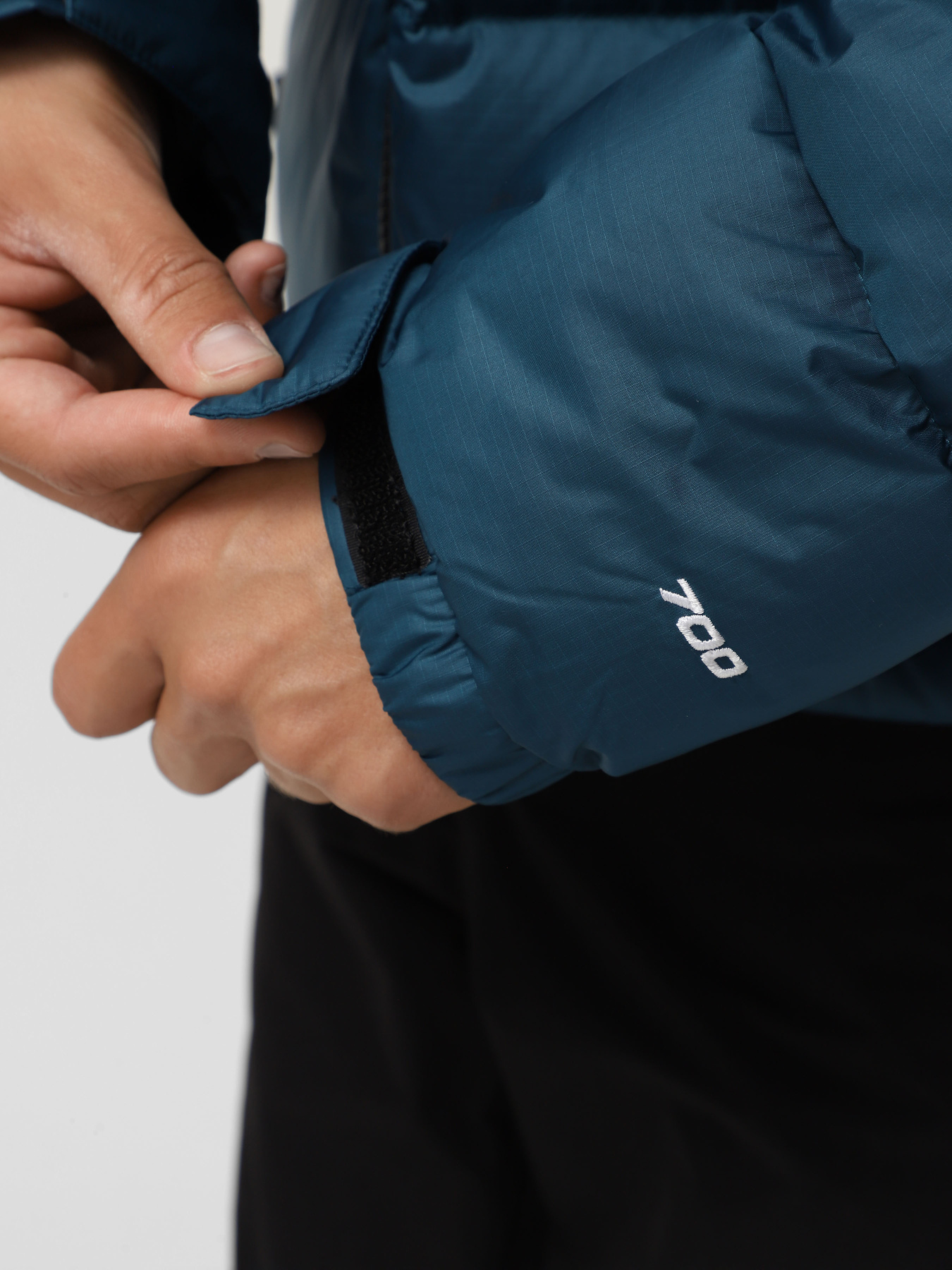 Куртки та дублянки The North Face 1996 Retro Nuptse модель NF0A3C8D5LO1 Фото