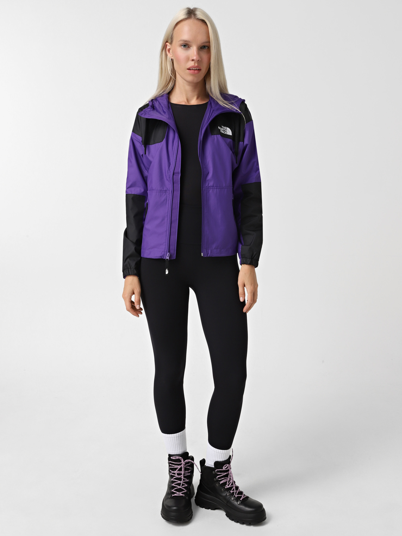 Куртки та дублянки The North Face Sheru модель NF0A4C9HS961 Фото