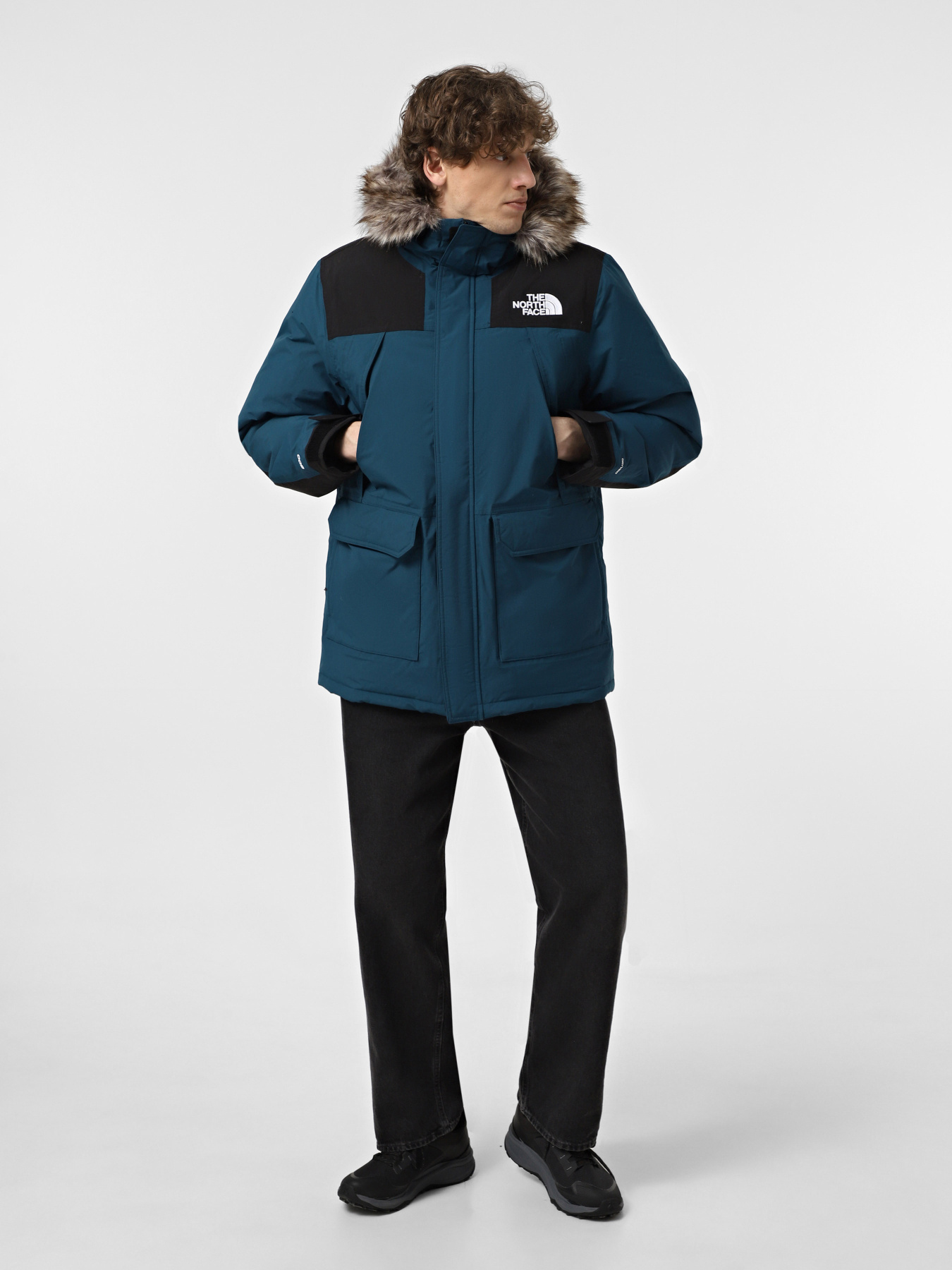Куртки и дубленки The North Face Mcmurdo модель NF0A5GJF5LO1 Куртки и дубленки The North Face Mcmurdo модель NF0A5GJF5LO1 Фото