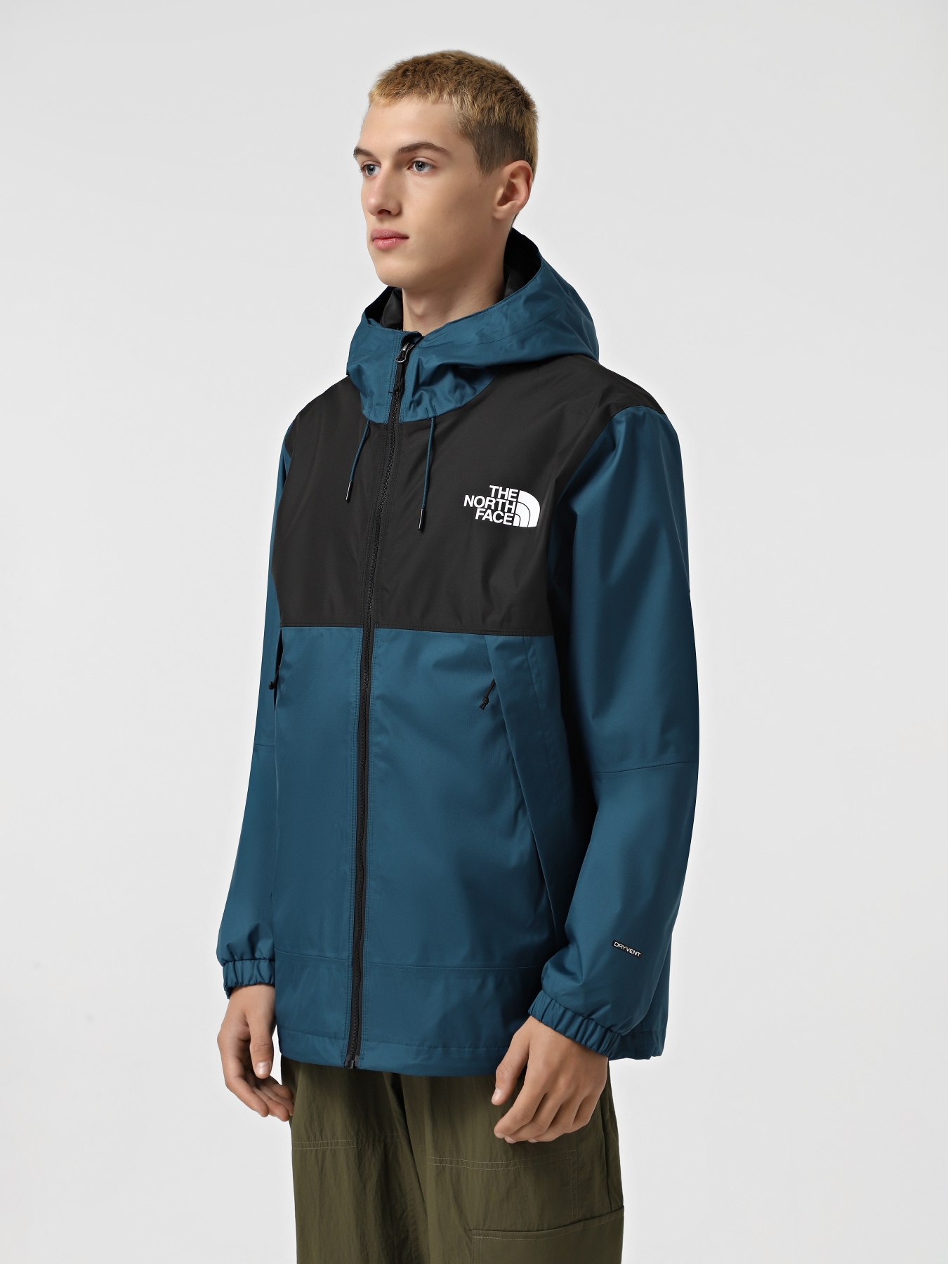 Куртки и дубленки The North Face Mountain Q модель NF0A5IG21NO1 Куртки и дубленки The North Face Mountain Q модель NF0A5IG21NO1 Фото