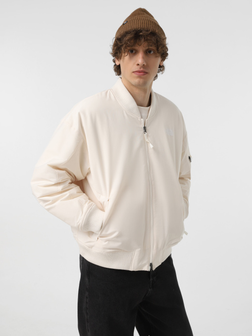 Куртки та дублянки The North Face Bomber модель NF0A88XZQLI1 Фото