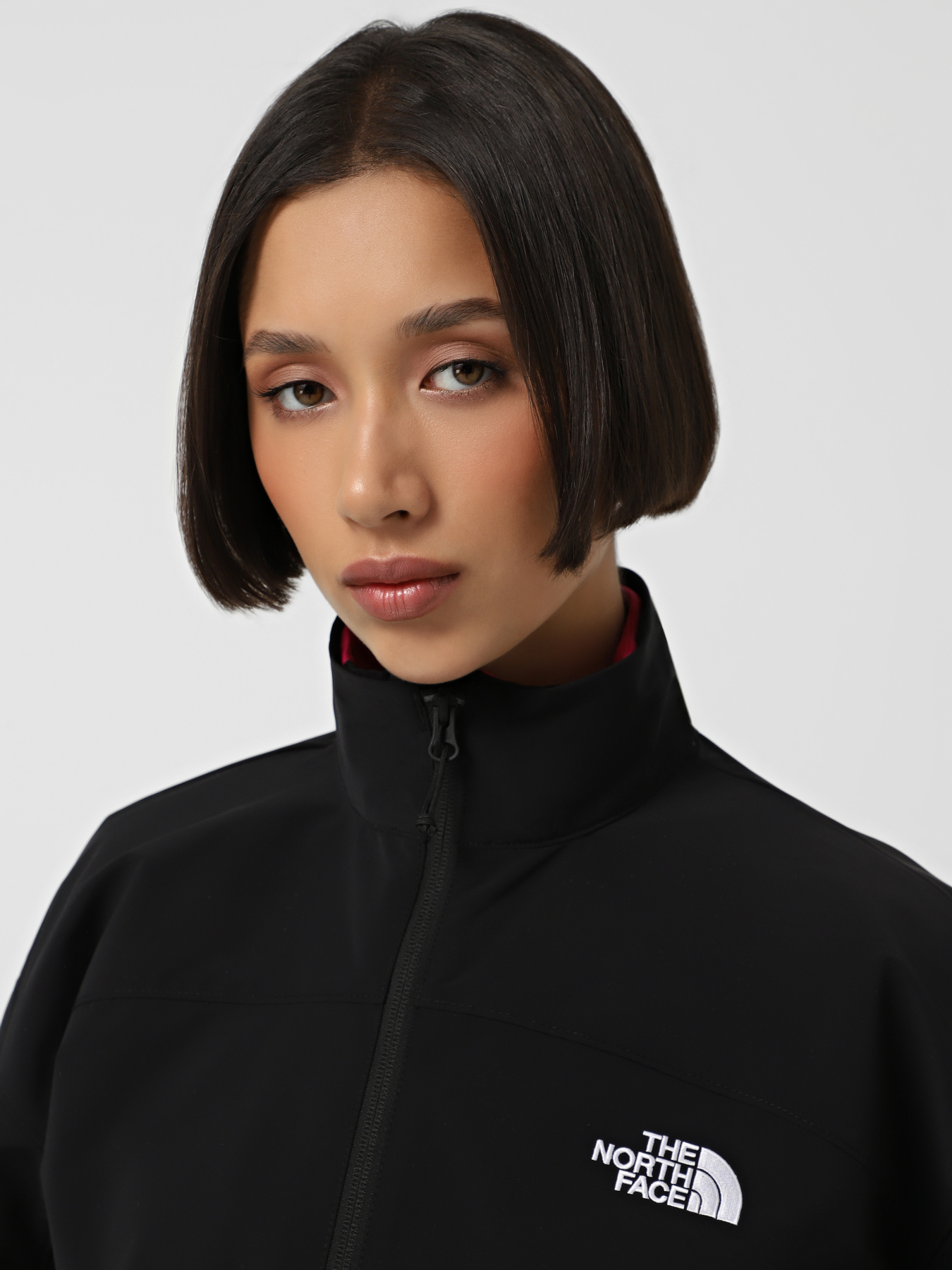 Куртки и дубленки The North Face Easy Wind Track модель NF0A88Z7JK31 Фото