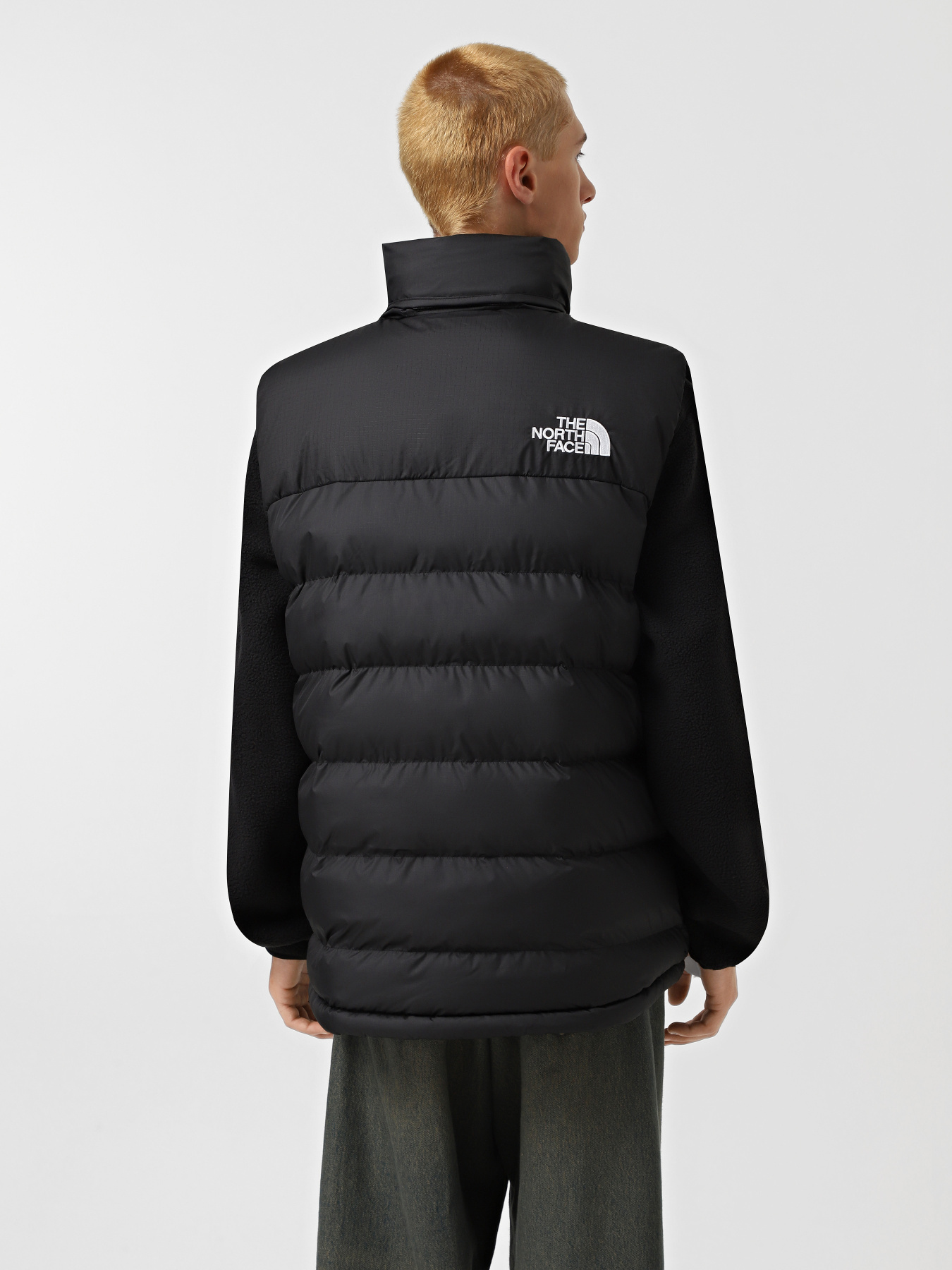 Куртки та дублянки The North Face Limbara модель NF0A89G6JK31 Фото