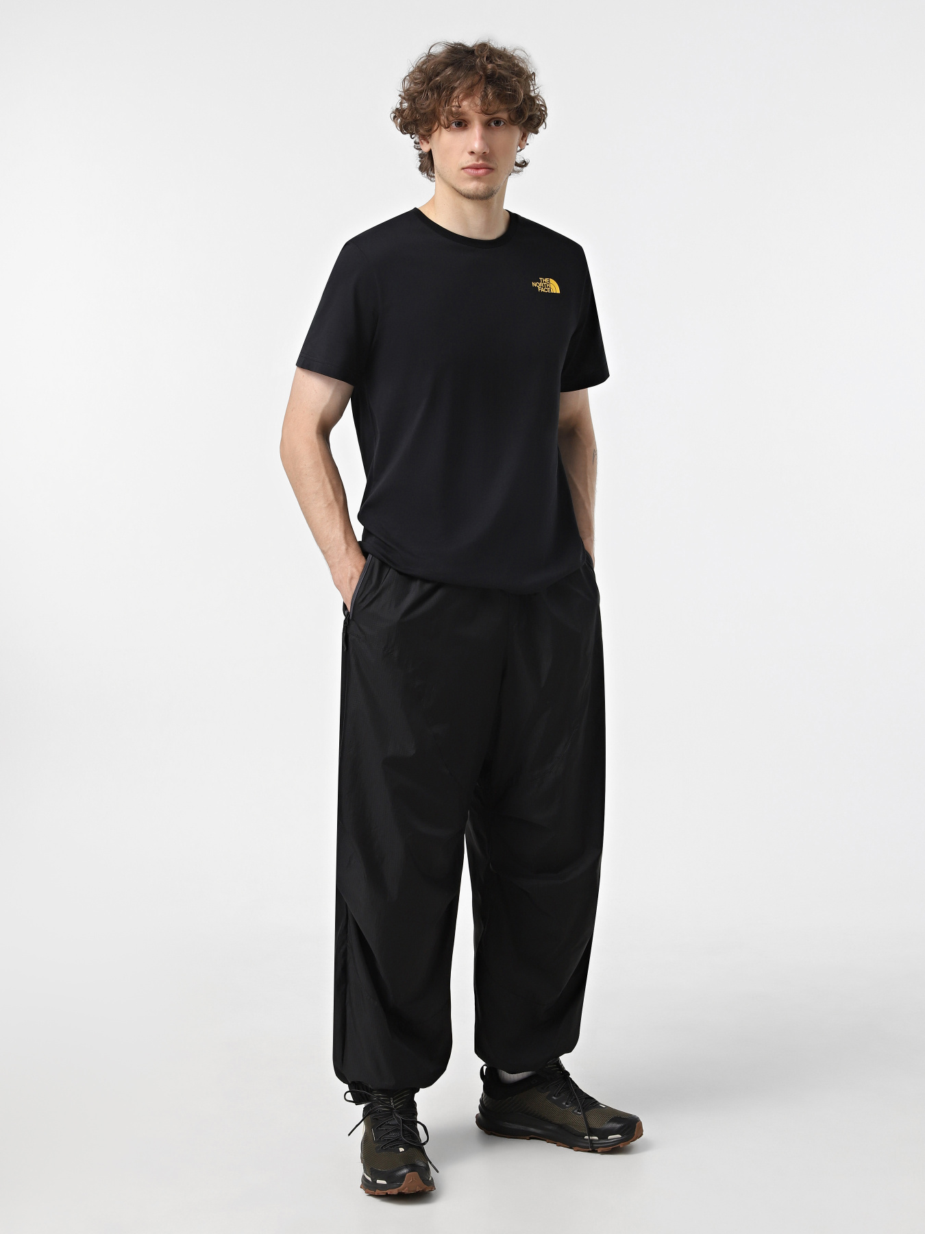 Брюки The North Face x Yinka Ilori Windshell модель NF0A89GPJK31 Фото