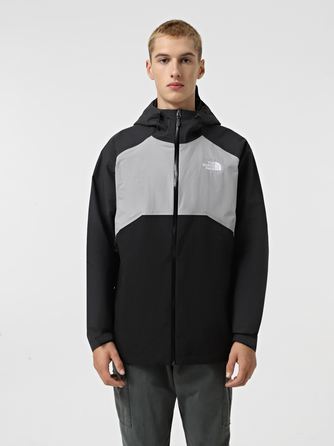 Куртки и дубленки The North Face Stratos модель NF00CMH9AZG1 Фото