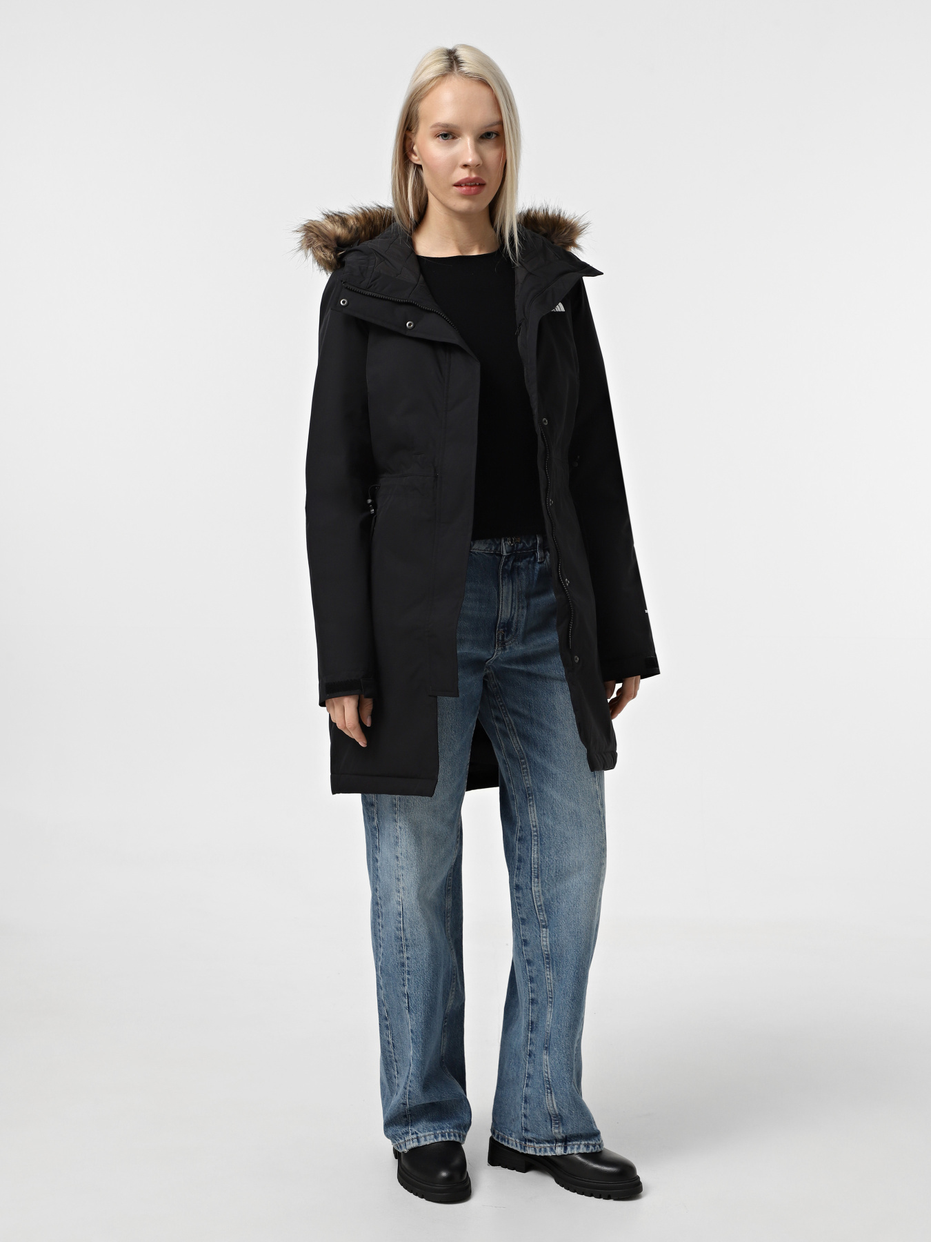 Куртки и дубленки The North Face Zaneck модель NF0A4M8YKX71 Фото