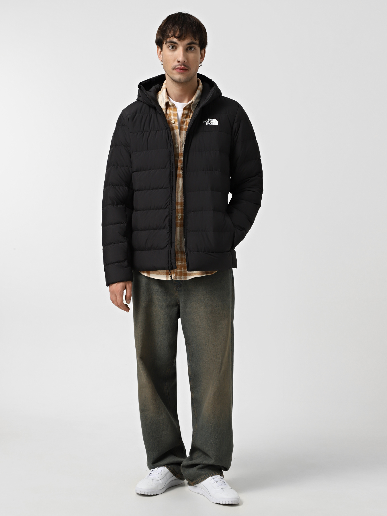 Куртки и дубленки The North Face Aconcagua 3 модель NF0A84I14H01 Куртки и дубленки The North Face Aconcagua 3 модель NF0A84I14H01 Фото