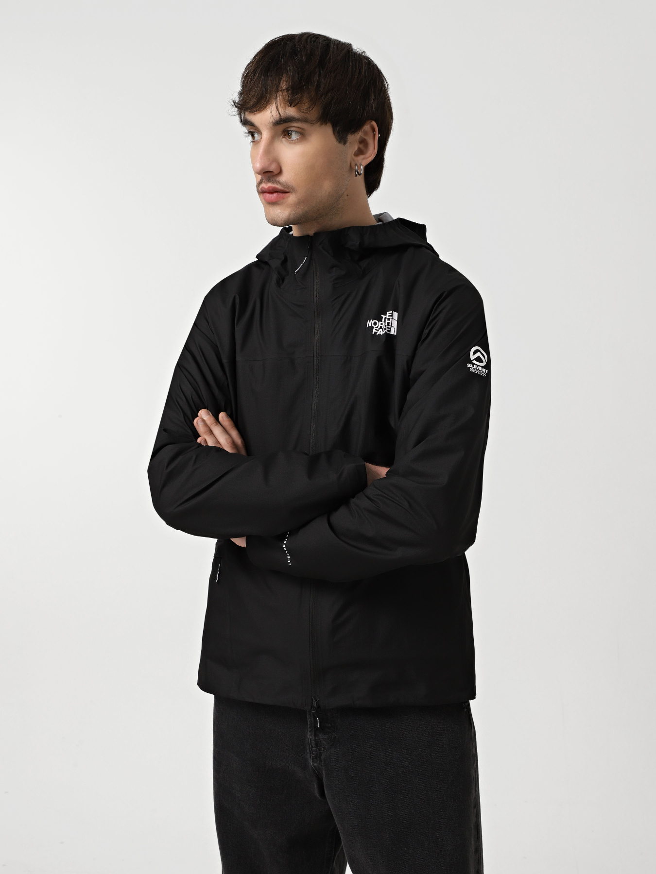 Куртки и дубленки The North Face Summit Superior Futurelight модель NF0A86WGJK31 Куртки и дубленки The North Face Summit Superior Futurelight модель NF0A86WGJK31 Фото