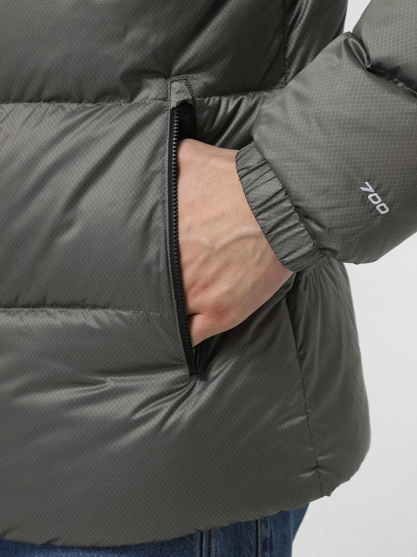 Куртки и дубленки The North Face Diablo Down модель NF0A89930IM1 Фото