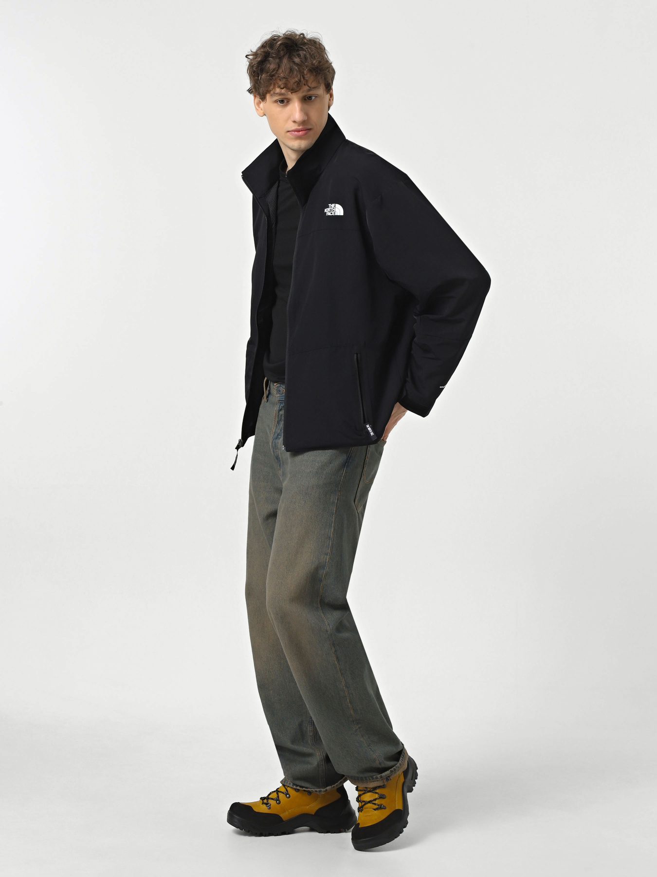 Куртки и дубленки The North Face Himalayan Track модель NF0A88XWJK31 Куртки и дубленки The North Face Himalayan Track модель NF0A88XWJK31 Фото