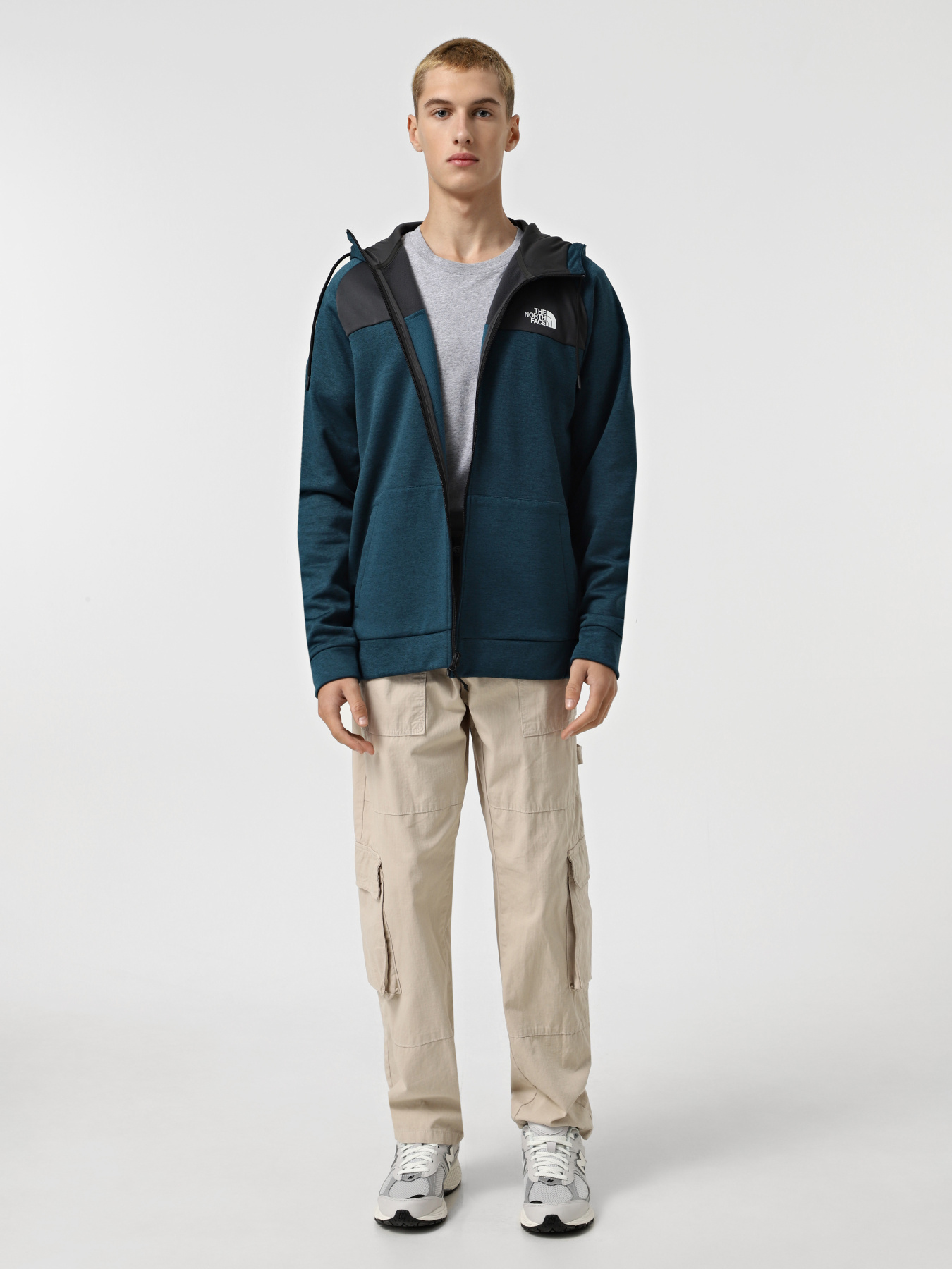 Худи и свитшоты The North Face Reaxion модель NF0A7Z9O7AO1 Худи и свитшоты The North Face Reaxion модель NF0A7Z9O7AO1 Фото