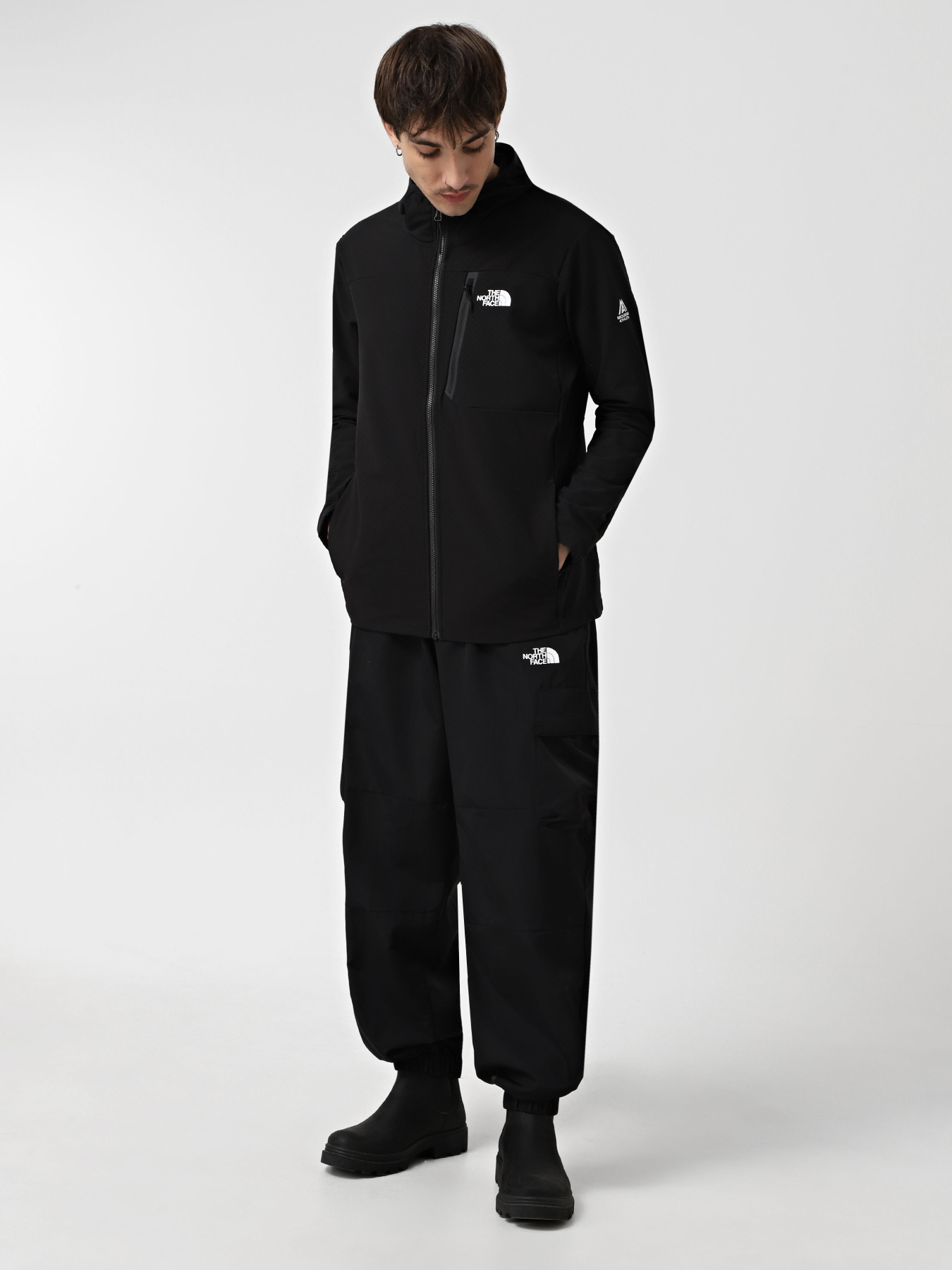 Куртки та дублянки The North Face Ma Softshell модель NF0A892SJK31 Фото
