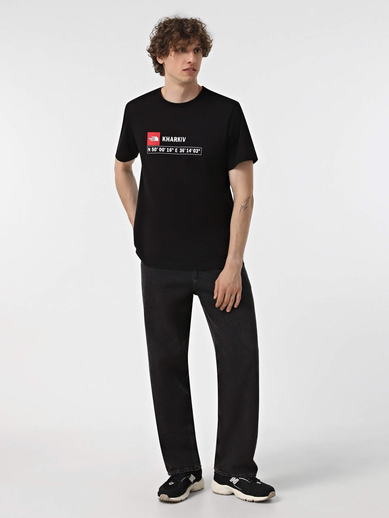 Футболки і поло The North Face Kharkiv модель NF0A8B3QJK31 Футболки і поло The North Face Kharkiv модель NF0A8B3QJK31 Фото