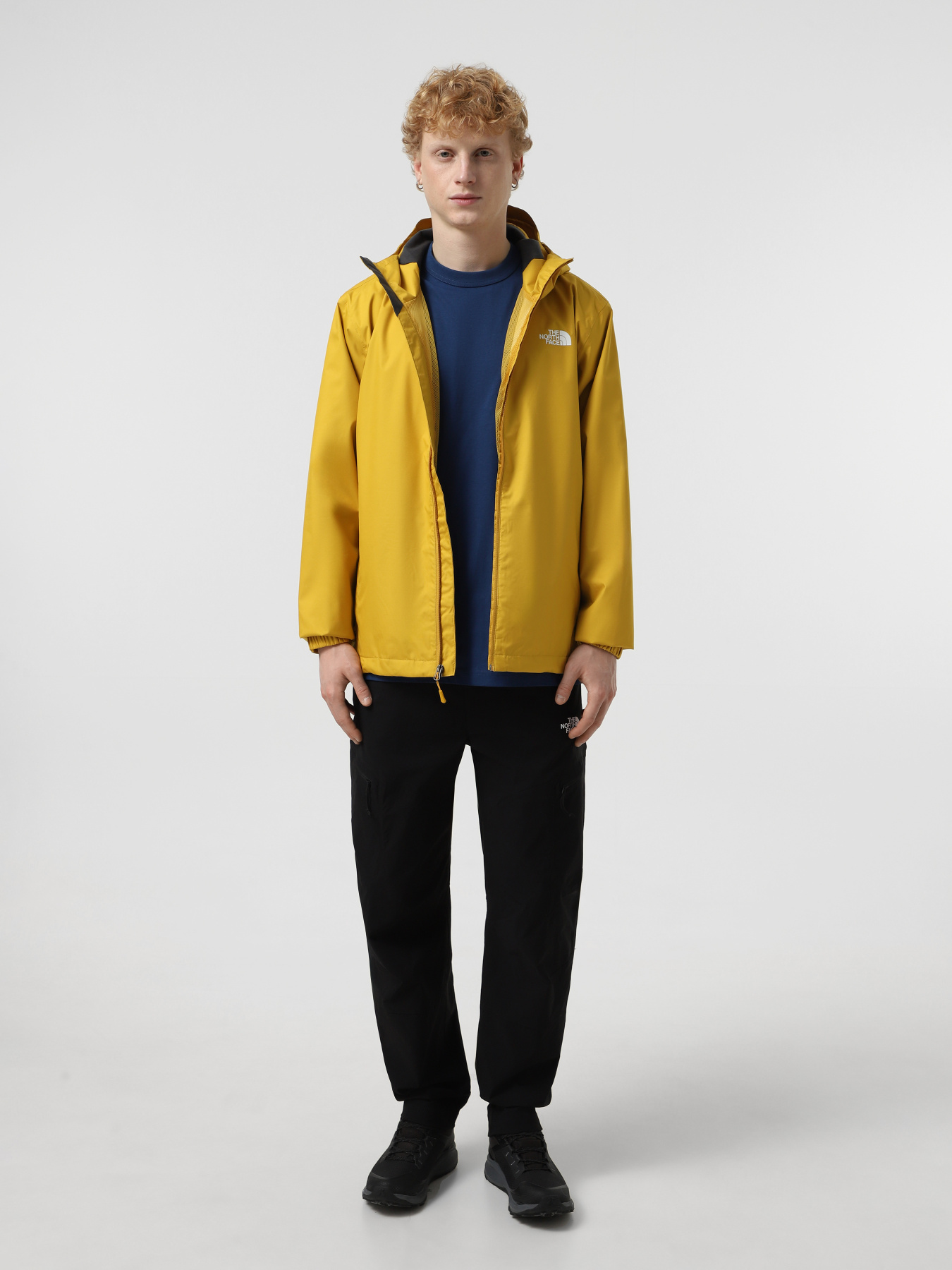 Куртки и дубленки The North Face Quest модель NF00A8AZ0XI1 Фото
