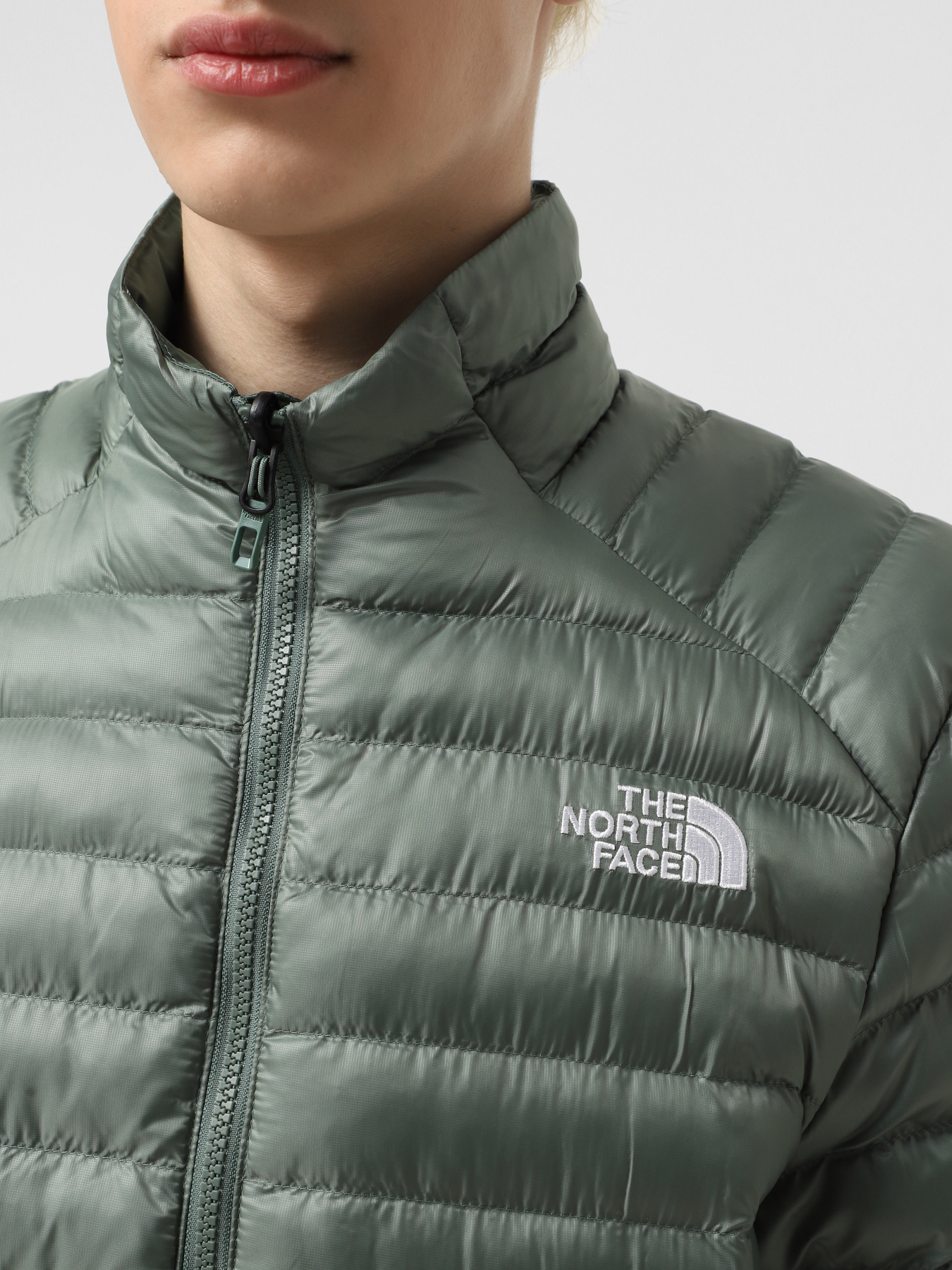 Куртки и дубленки The North Face Huila Synthetic модель NF0A85AEHCH1 Куртки и дубленки The North Face Huila Synthetic модель NF0A85AEHCH1 Фото